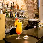 Old City Boutique Hotel Economy